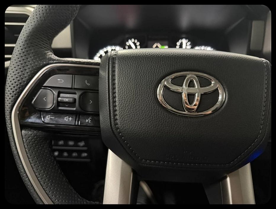 Toyota Tundra  2022