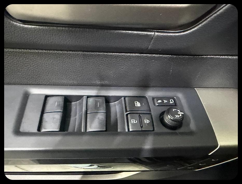 Toyota Tundra  2022
