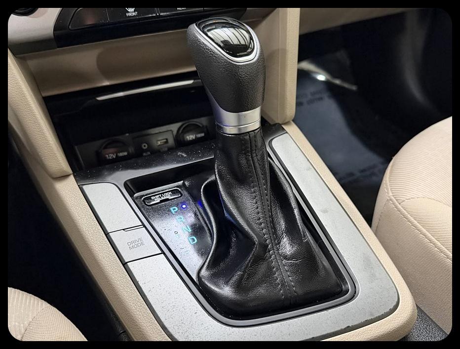 Hyundai Elantra Limited 2017