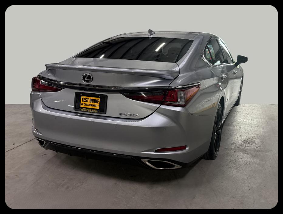 Lexus ES 350 F SPORT 2022