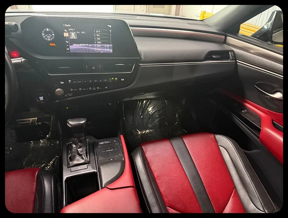 Lexus ES 350 F SPORT 2022