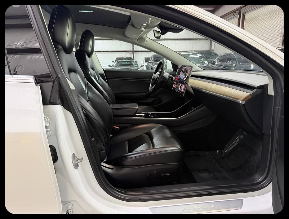 Tesla Model 3 Long Range 2019