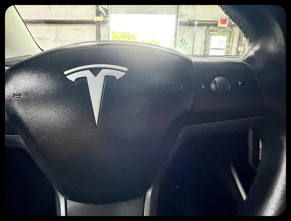 Tesla Model 3 Long Range 2019