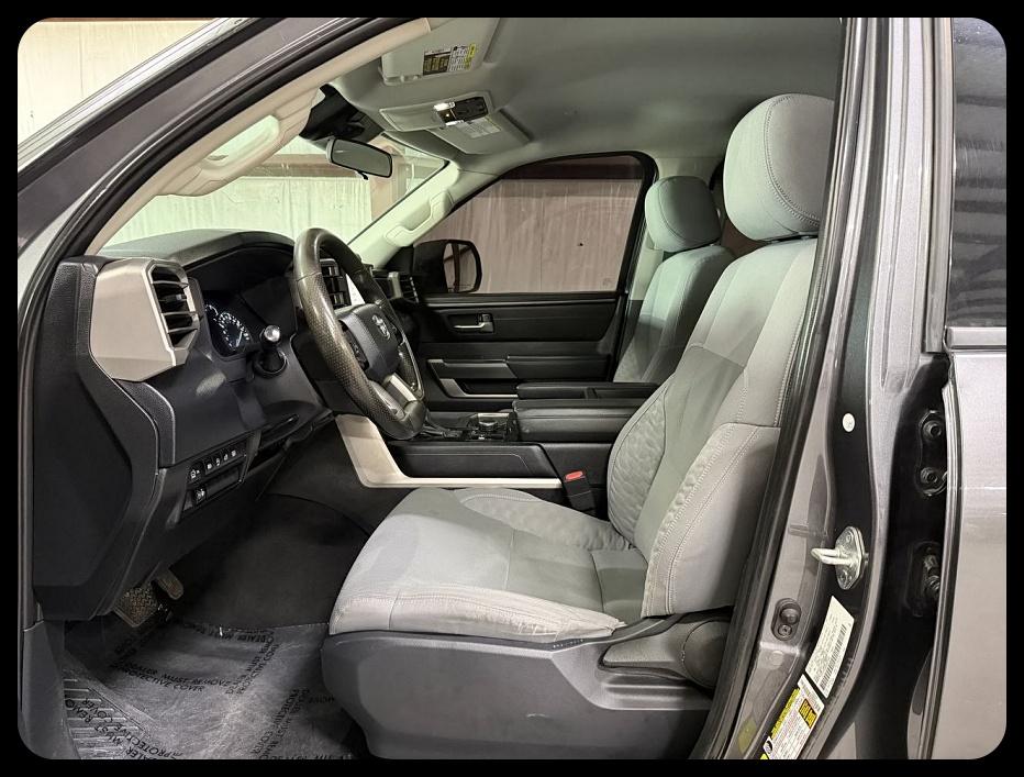 Toyota Tundra SR5 CrewMax 4WD 2022