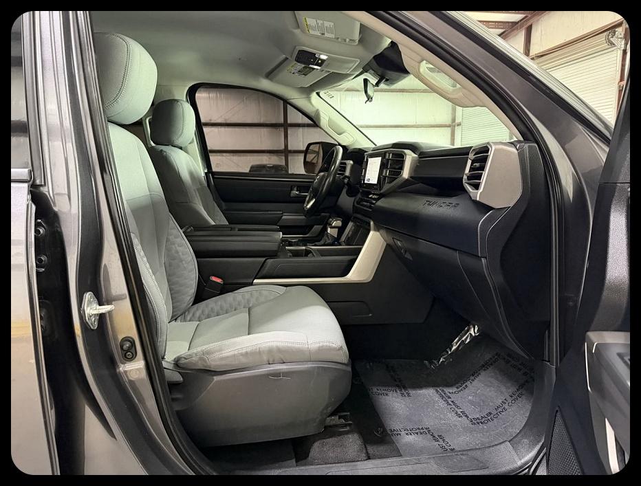 Toyota Tundra SR5 CrewMax 4WD 2022