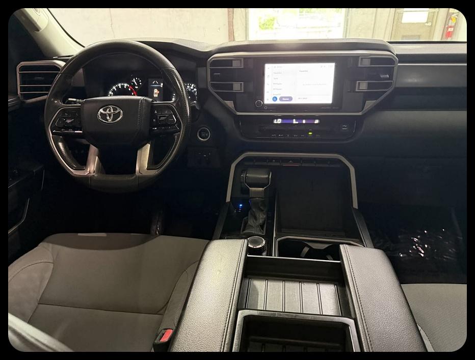 Toyota Tundra SR5 CrewMax 4WD 2022