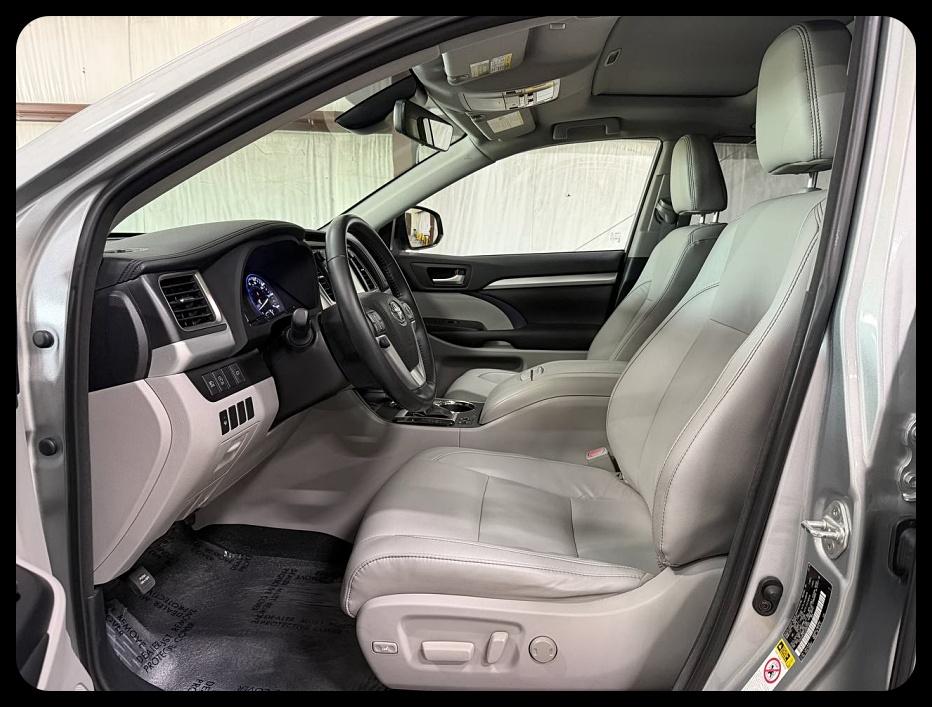 Toyota Highlander SE AWD V6 2018