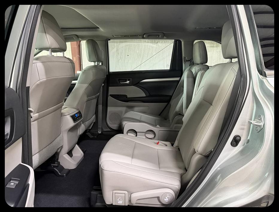 Toyota Highlander SE AWD V6 2018