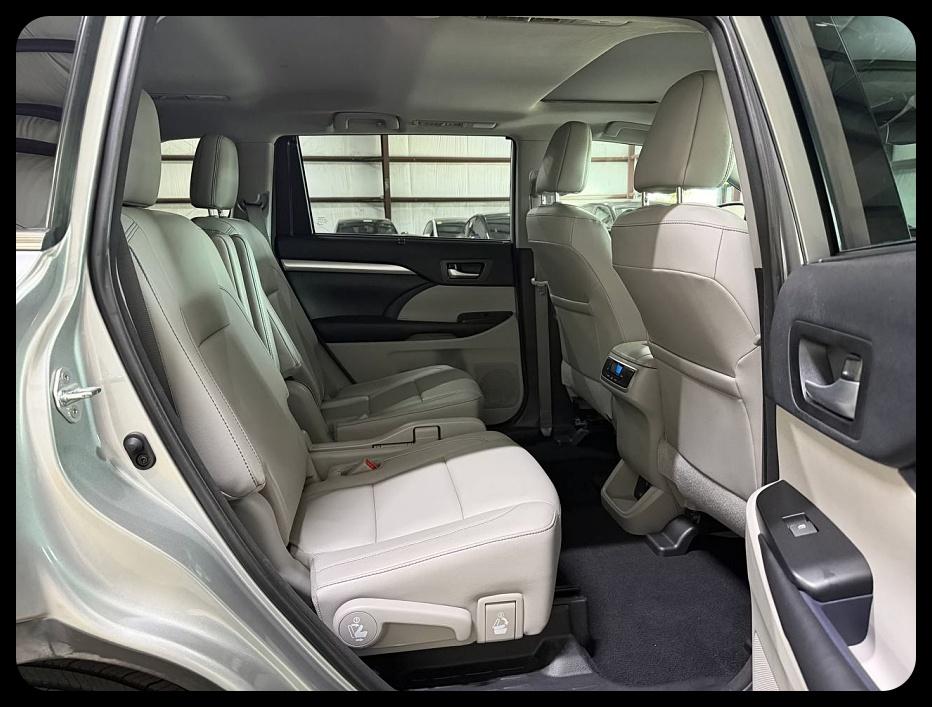 Toyota Highlander SE AWD V6 2018