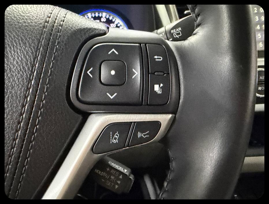 Toyota Highlander SE AWD V6 2018