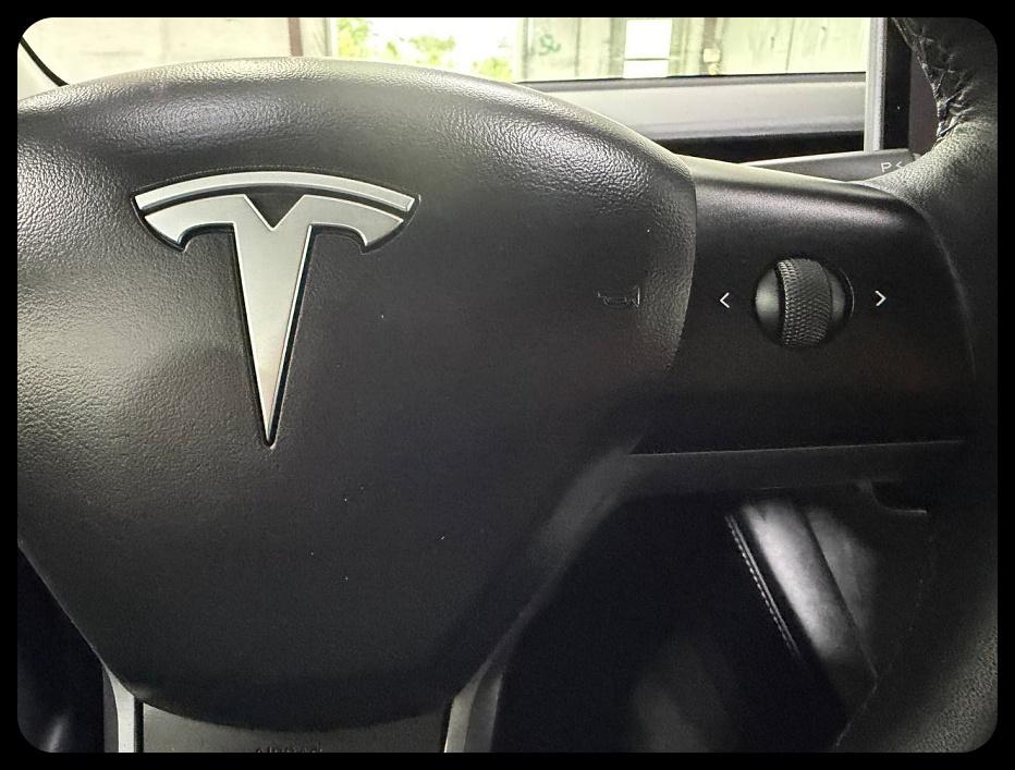 Tesla Model 3 RWD 2023