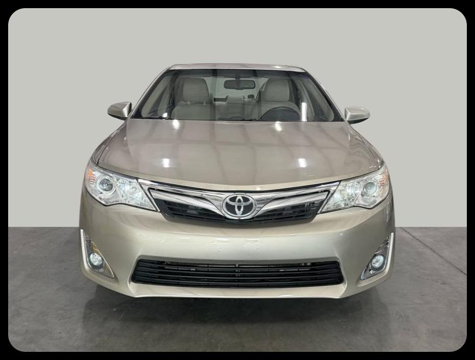 Toyota Camry XLE 2014