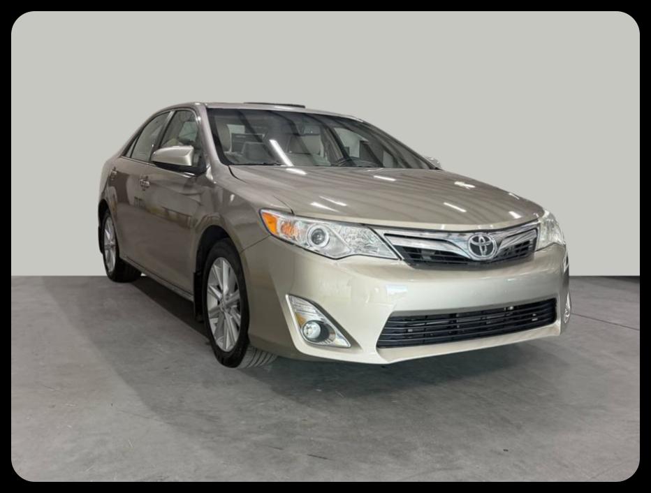 Toyota Camry XLE 2014