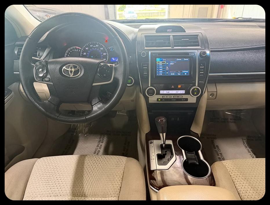 Toyota Camry XLE 2014