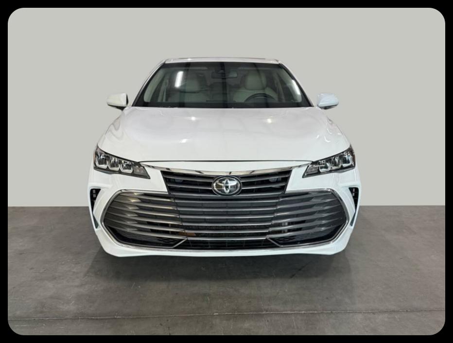 Toyota Avalon XLE 2019