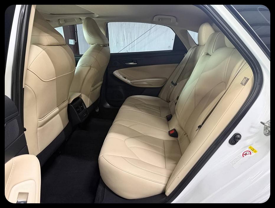 Toyota Avalon XLE 2019