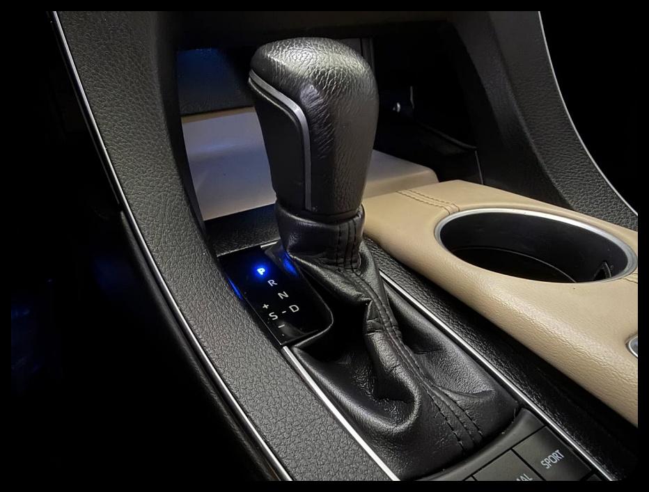 Toyota Avalon XLE 2019