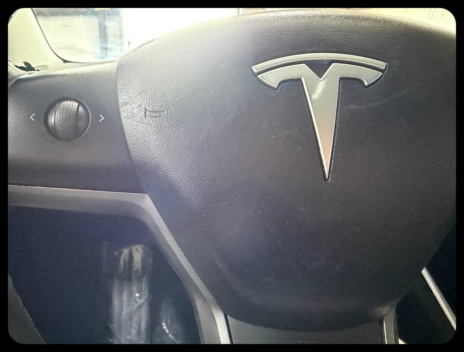 Tesla Model 3 Mid Range 2019
