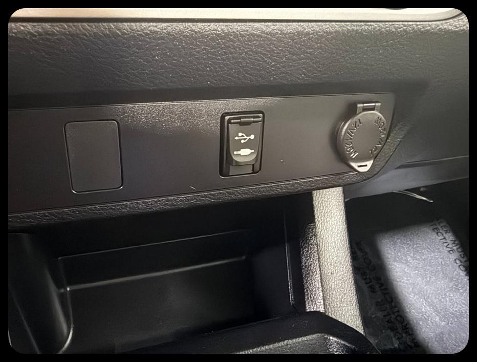 Toyota Tacoma SR5 Access Cab I4 6AT 2WD 2018