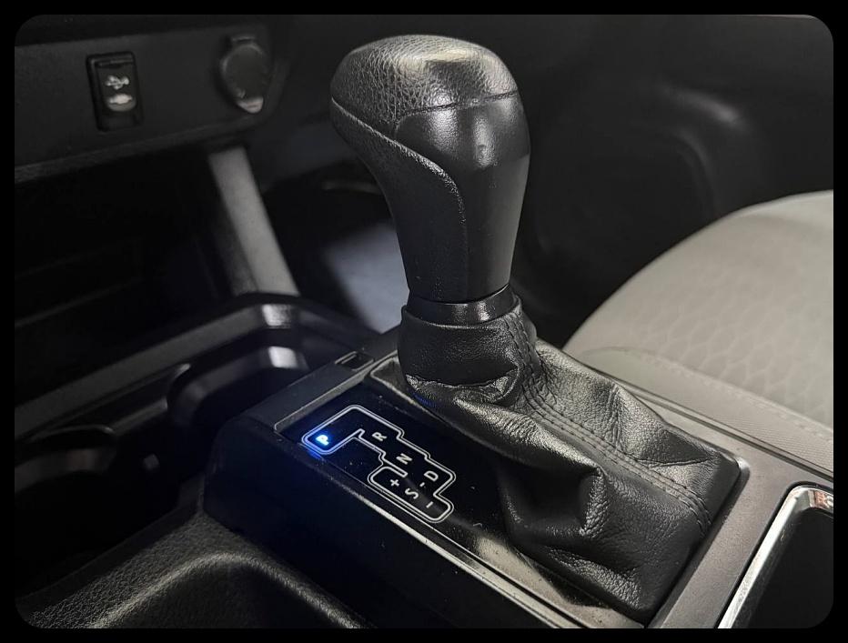 Toyota Tacoma SR5 Access Cab I4 6AT 2WD 2018