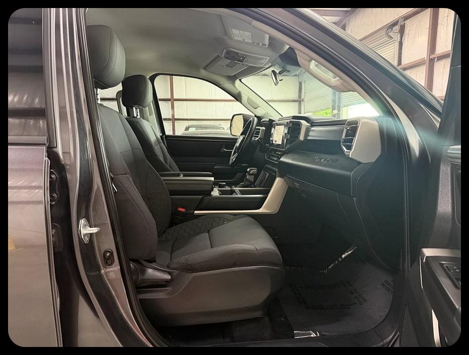Toyota Tundra SR5 CrewMax 2WD 2022