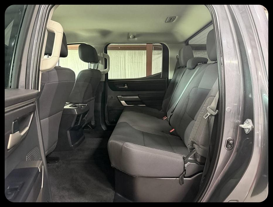Toyota Tundra SR5 CrewMax 2WD 2022