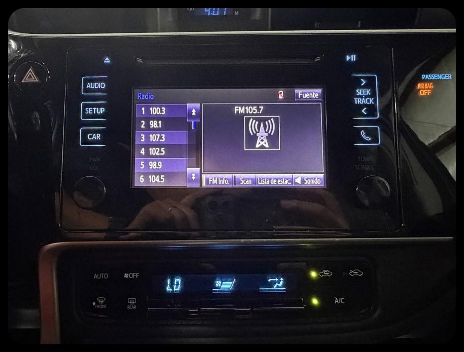 Toyota Corolla SE 2019