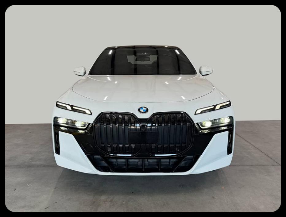 BMW 7-Series 740i 2023