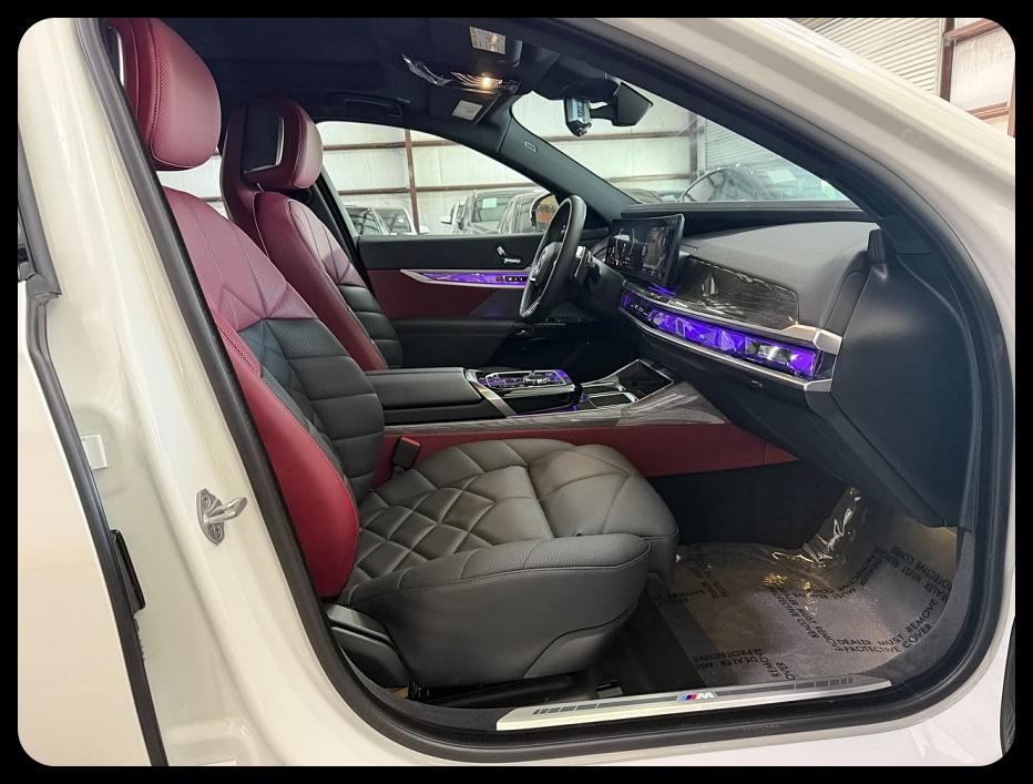 BMW 7-Series 740i 2023