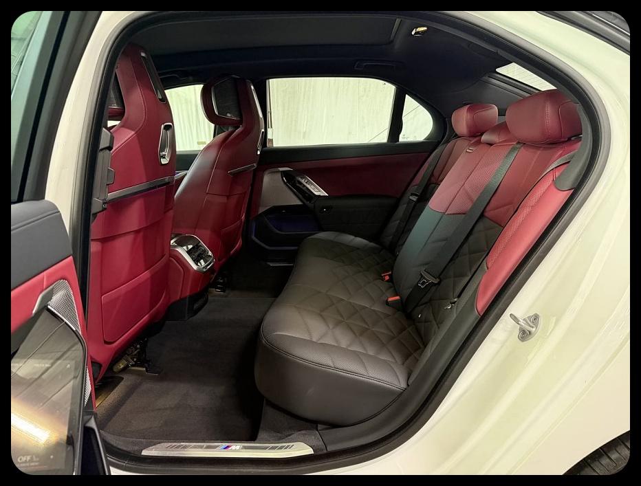 BMW 7-Series 740i 2023