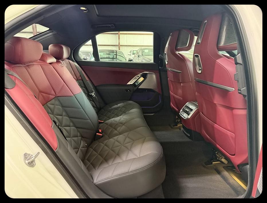 BMW 7-Series 740i 2023
