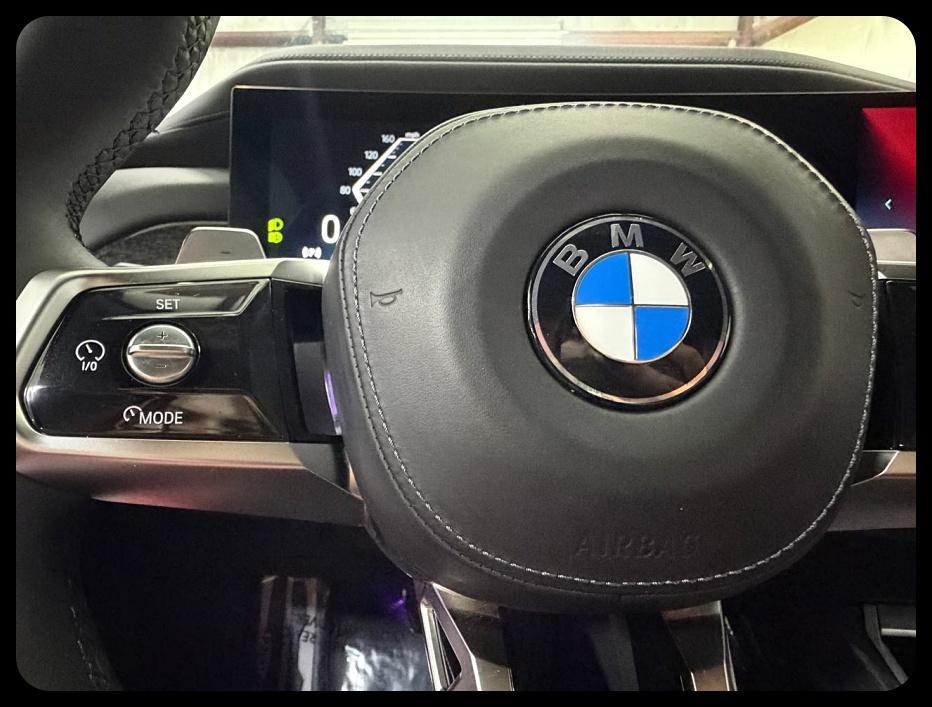 BMW 7-Series 740i 2023