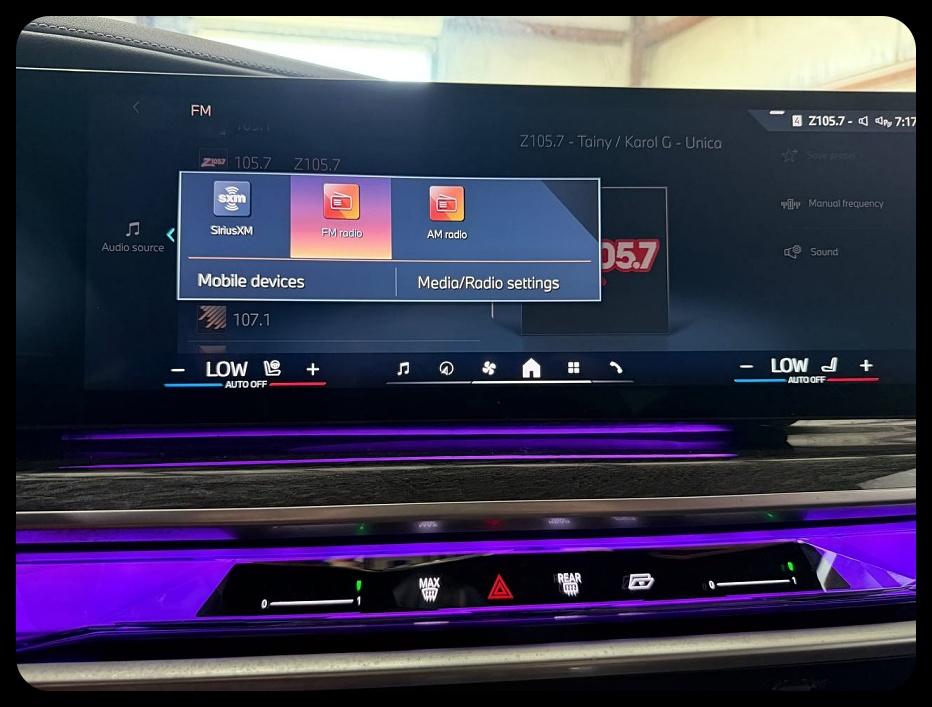 BMW 7-Series 740i 2023