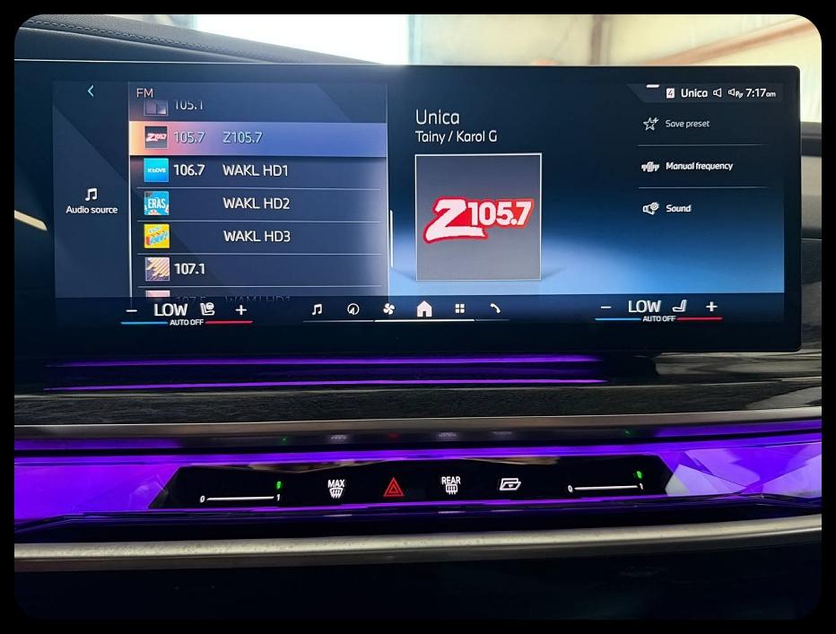 BMW 7-Series 740i 2023