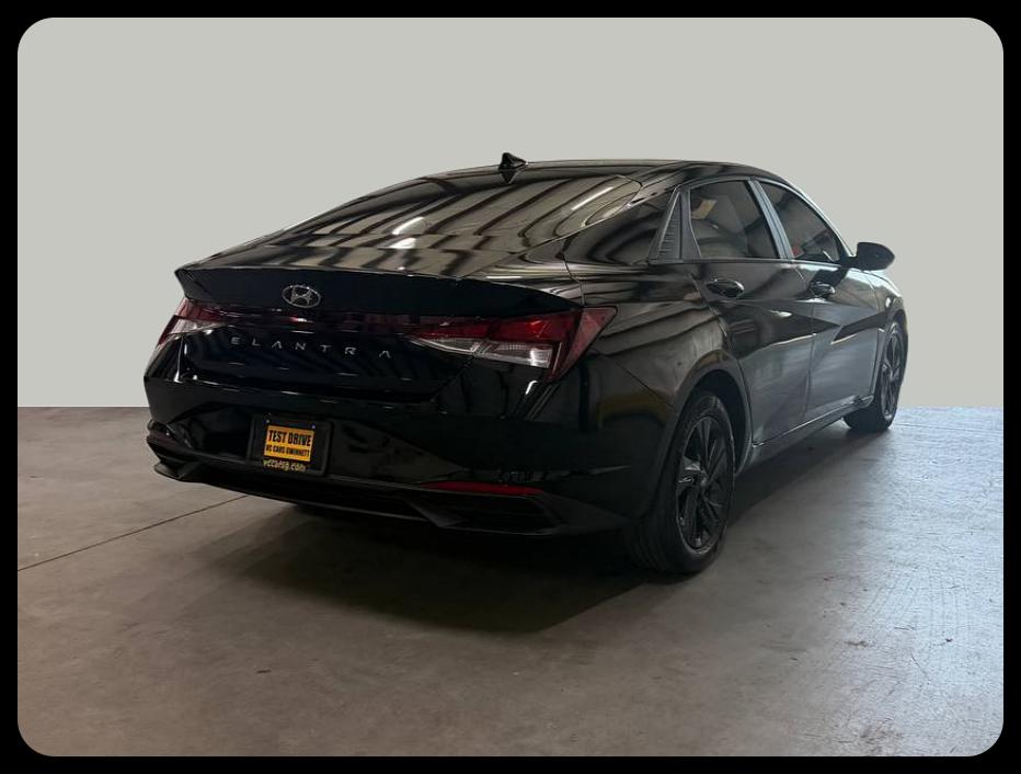 Hyundai Elantra SEL 2021
