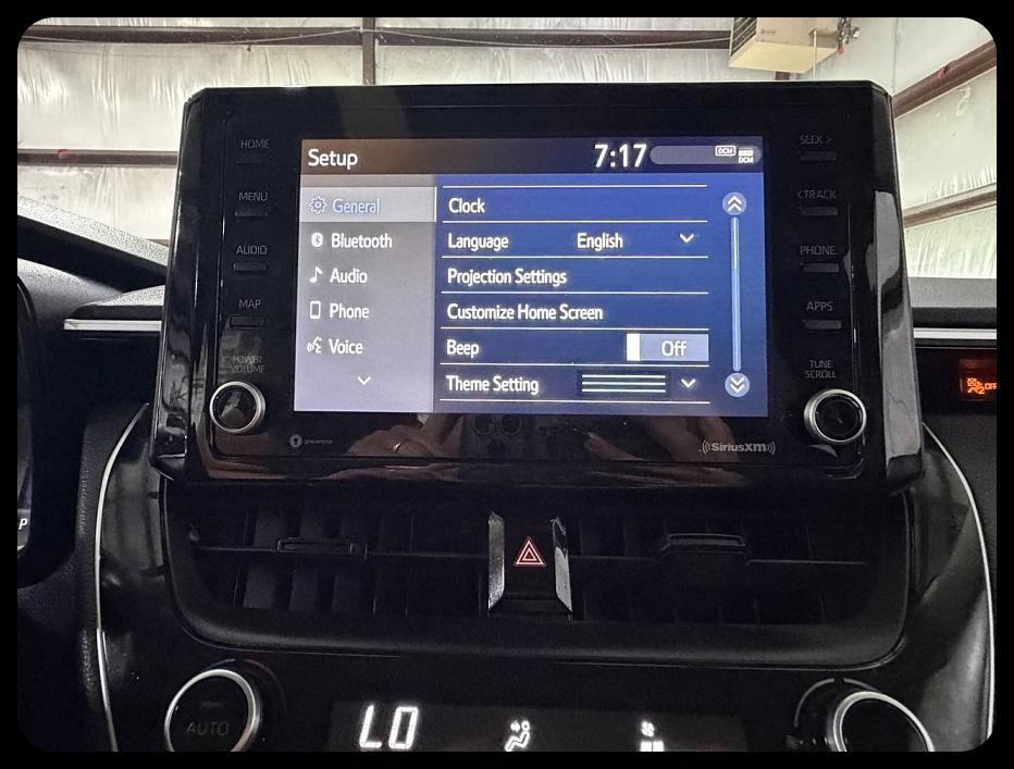 Toyota Corolla LE 2022
