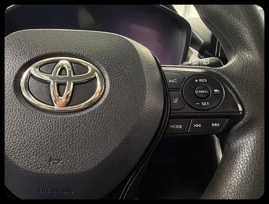 Toyota RAV4 Hybrid XLE 2020
