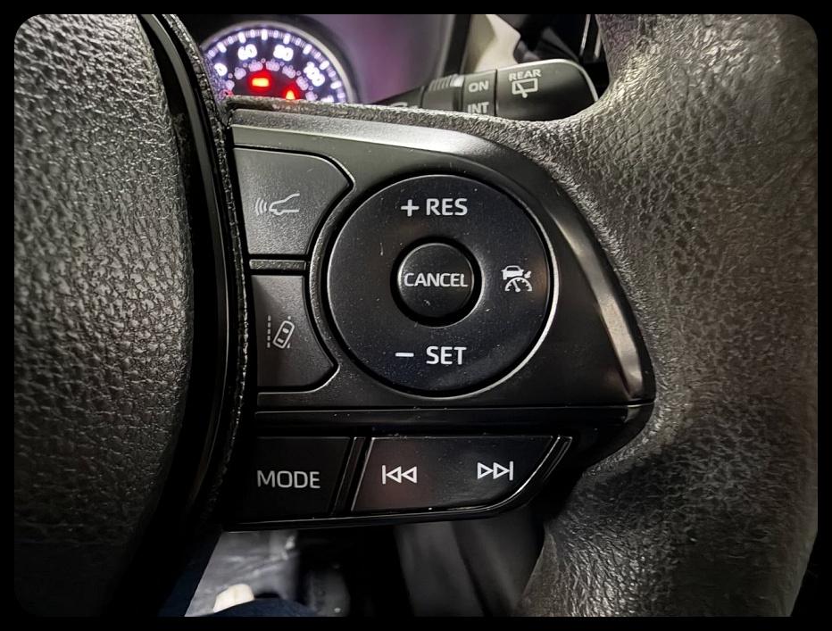 Toyota RAV4 Hybrid XLE 2020