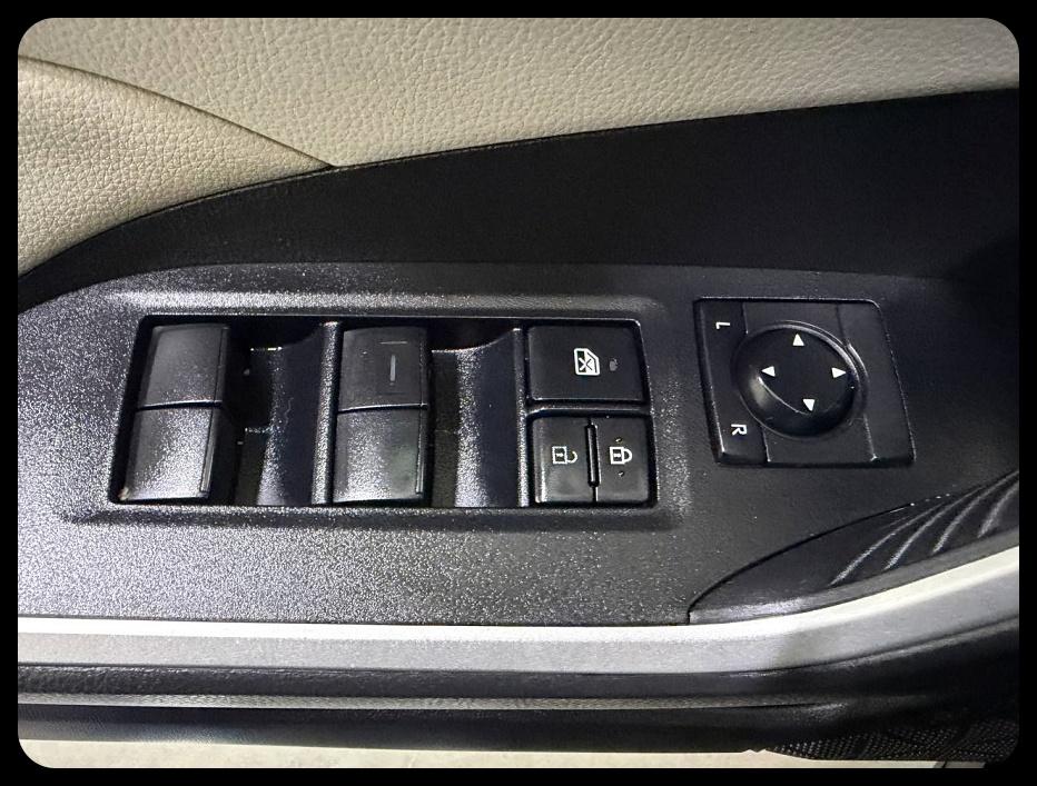 Toyota RAV4 Hybrid XLE 2020