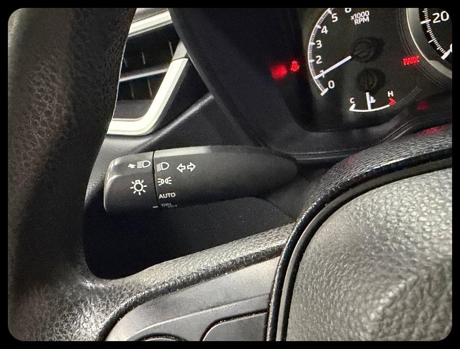 Toyota Corolla LE 2021