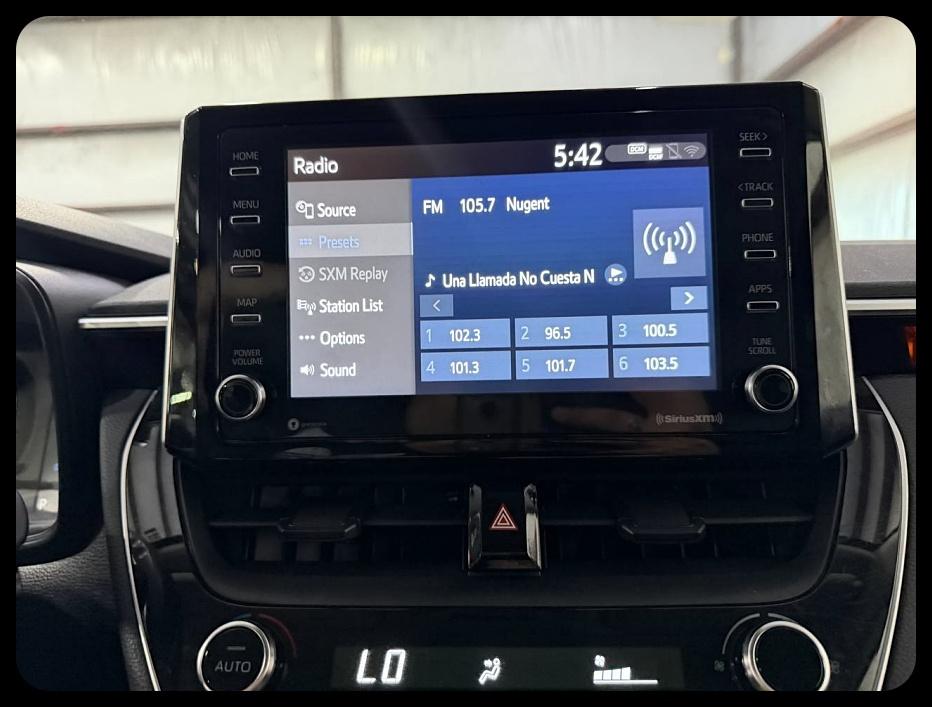 Toyota Corolla LE 2021