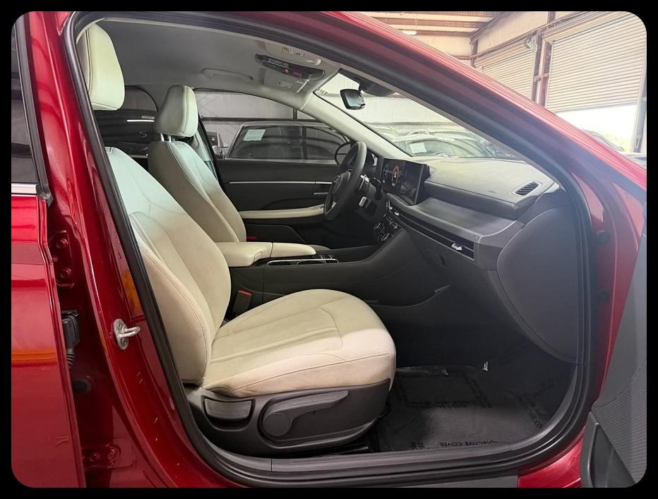 Hyundai Sonata SEL 2024