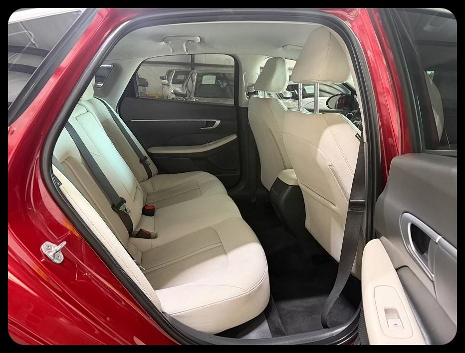 Hyundai Sonata SEL 2024