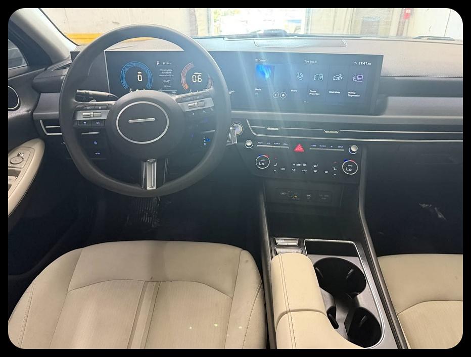 Hyundai Sonata SEL 2024
