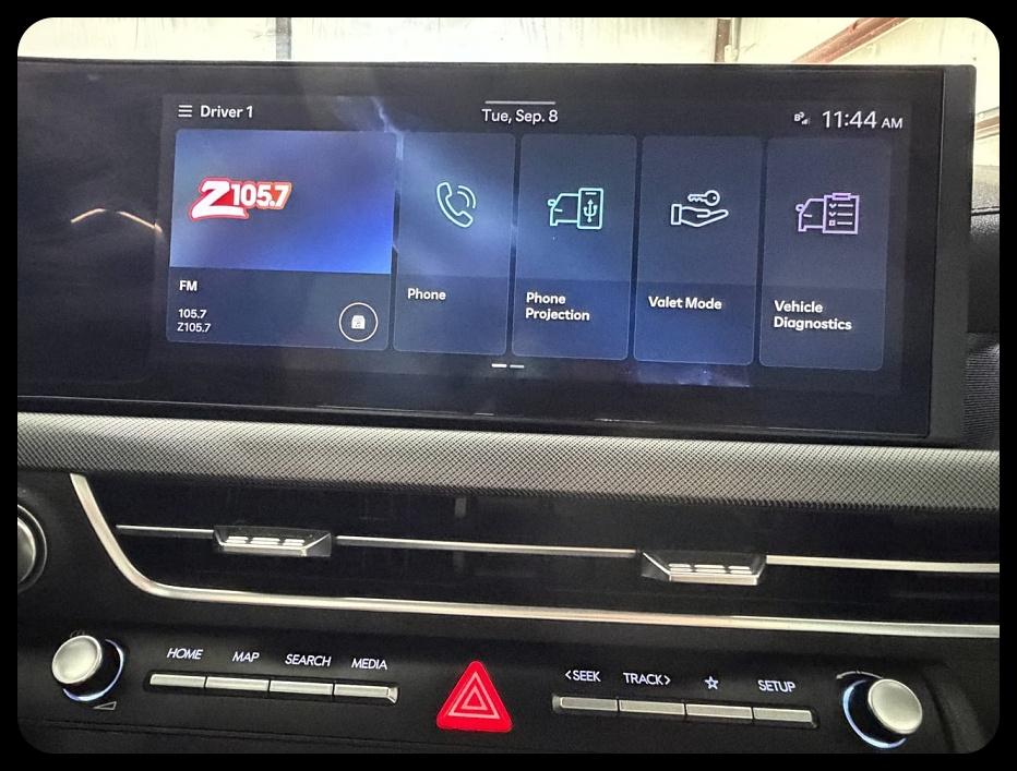 Hyundai Sonata SEL 2024