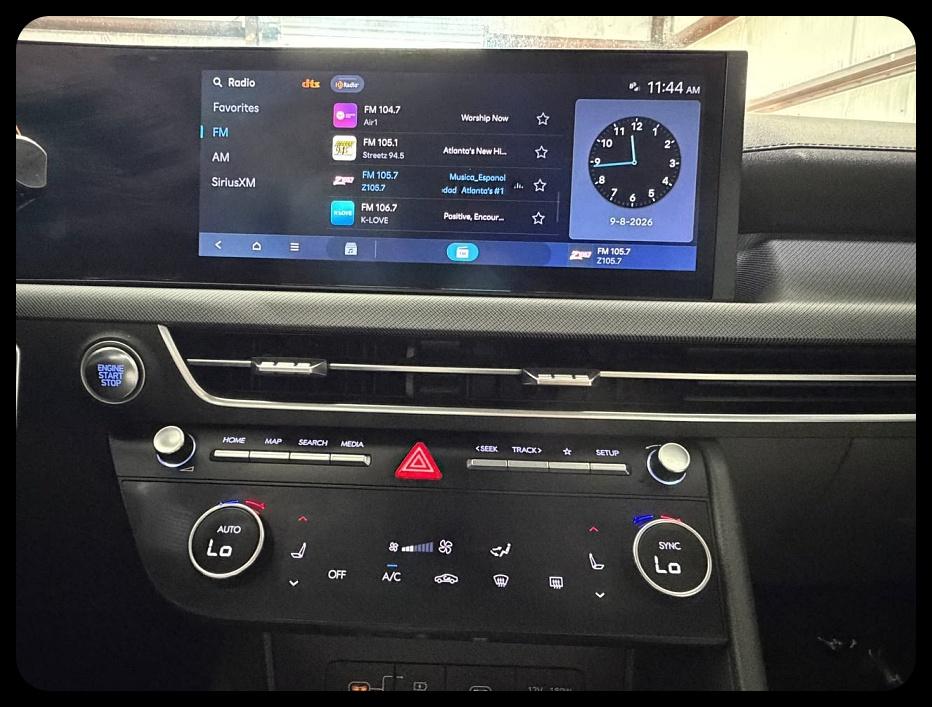Hyundai Sonata SEL 2024