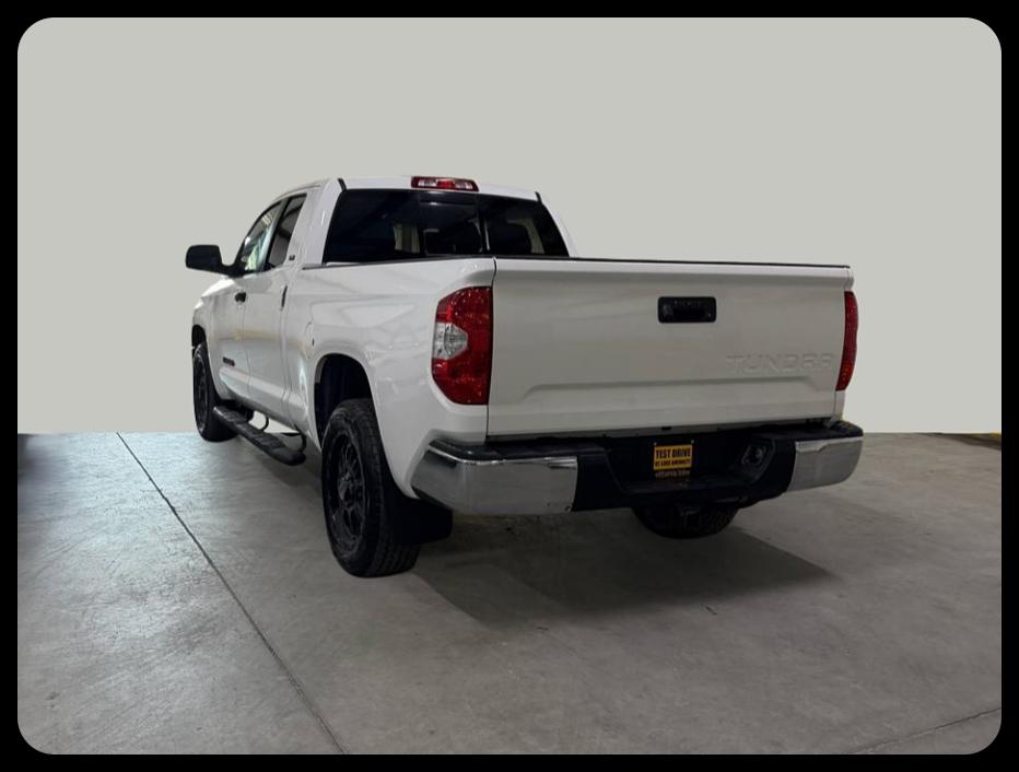 Toyota Tundra SR5 4.6L V8 Double Cab 2WD 2017