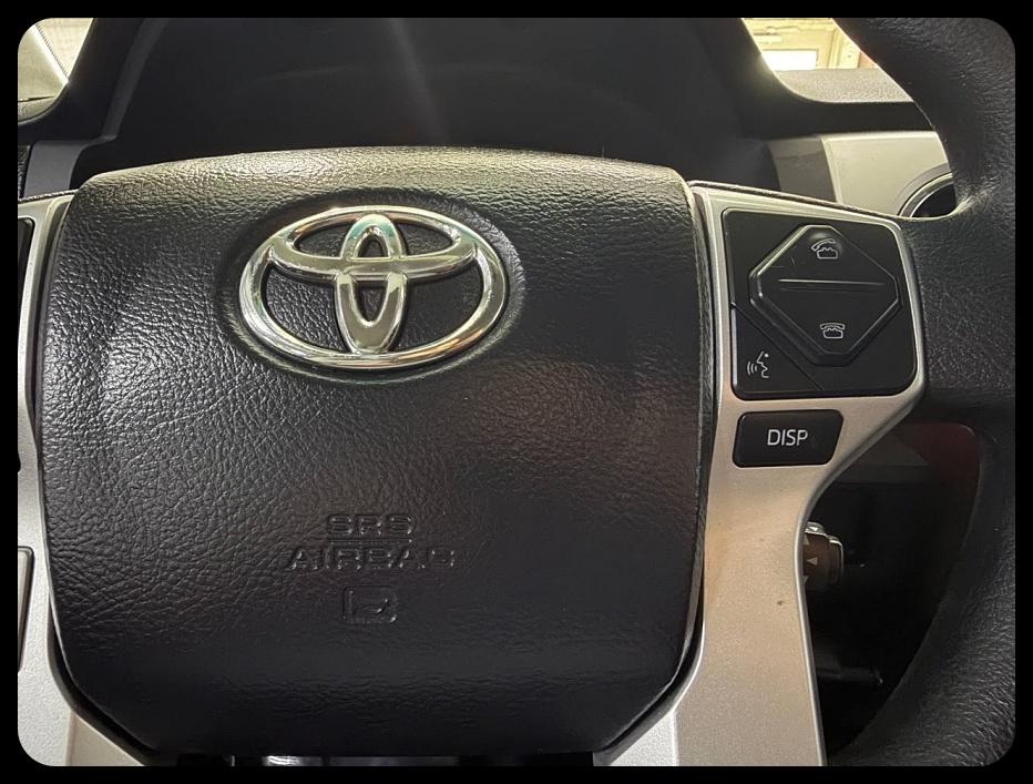 Toyota Tundra SR5 4.6L V8 Double Cab 2WD 2017