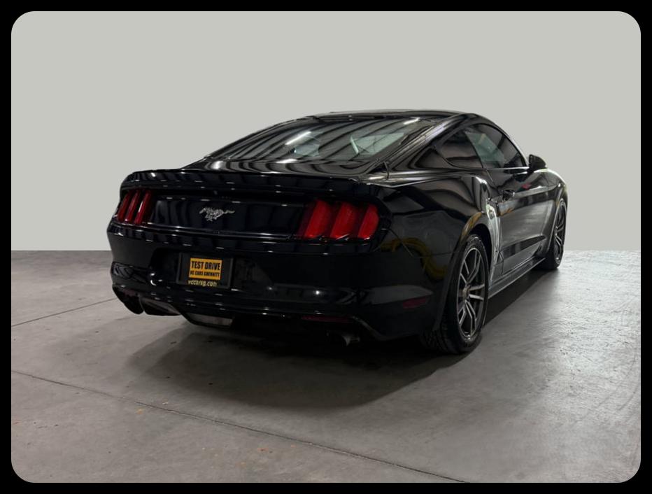 Ford Mustang EcoBoost Coupe 2017