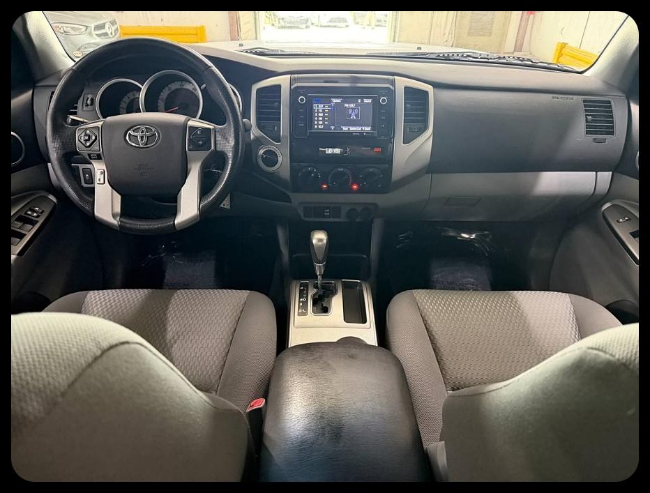 Toyota Tacoma  2014